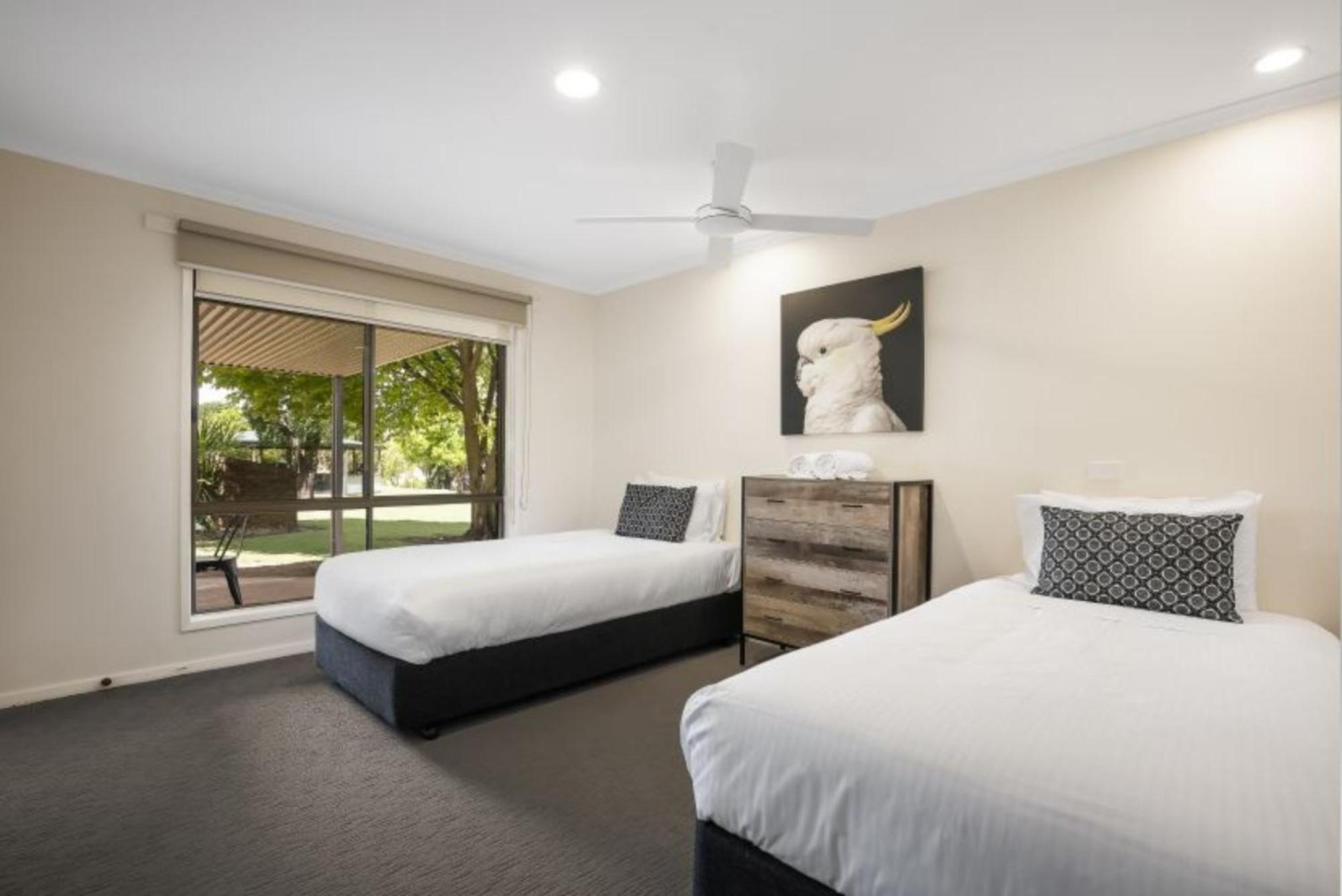 Lakeside Country Club Numurkah Esterno foto